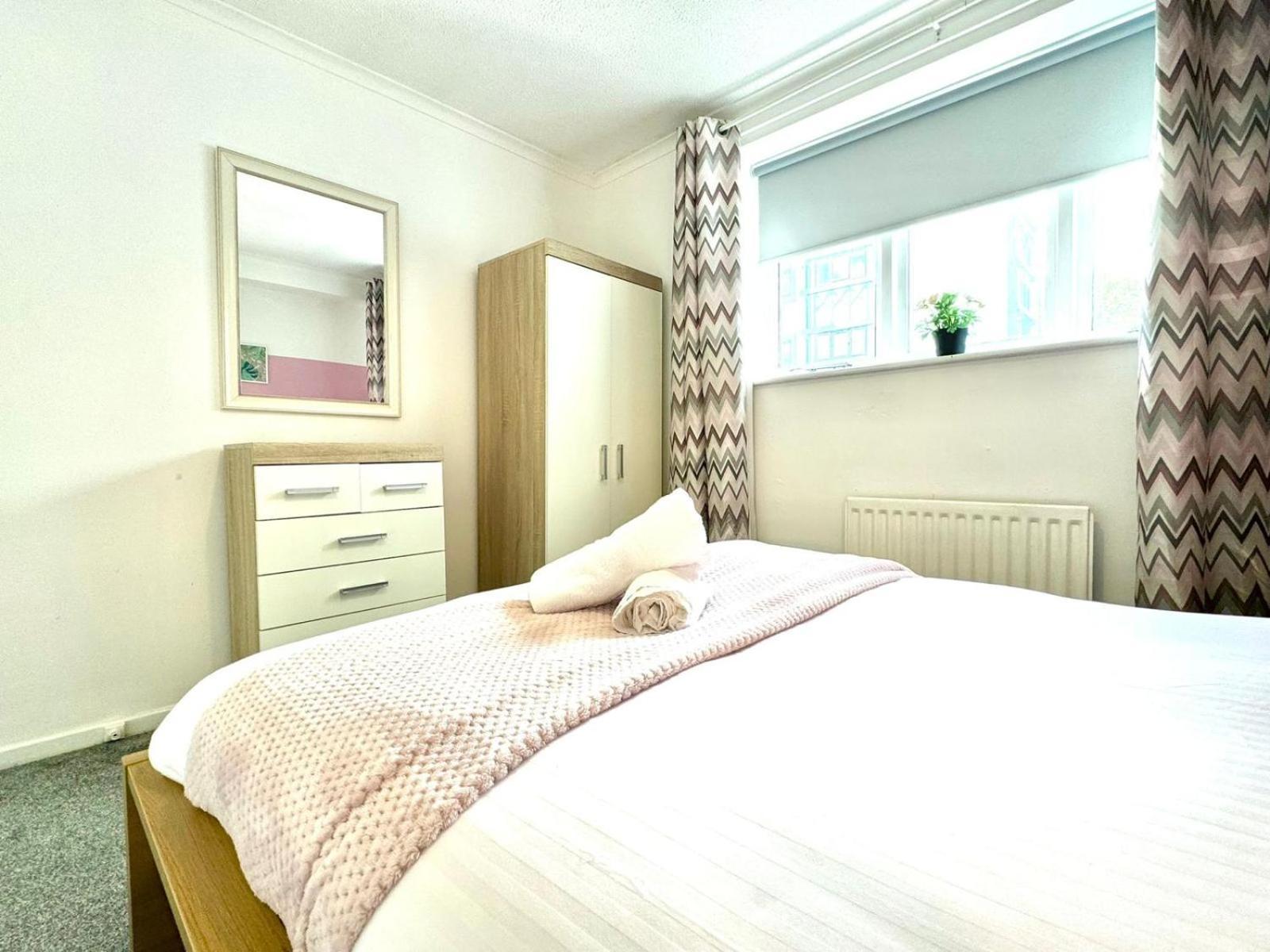 The Alnham, Large 3 Bed Apartment, Close To The City Newcastle upon Tyne Exterior foto